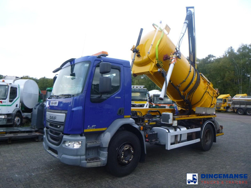 DAF LF 250 4x2 Whale vacuum tank 8 m3 - Caminhão limpa fossa: foto 1 DAF LF 250 4x2 Whale vacuum tank 8 m3 - Caminhão limpa fossa: foto 1