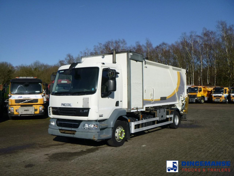 DAF LF 55.220 4X2 RHD Farid refuse truck - Caminhão de lixo: foto 1 DAF LF 55.220 4X2 RHD Farid refuse truck - Caminhão de lixo: foto 1