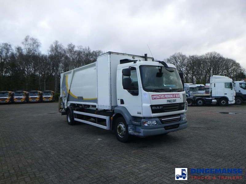 DAF LF 55.220 4X2 RHD Farid refuse truck - Caminhão de lixo: foto 2 DAF LF 55.220 4X2 RHD Farid refuse truck - Caminhão de lixo: foto 2