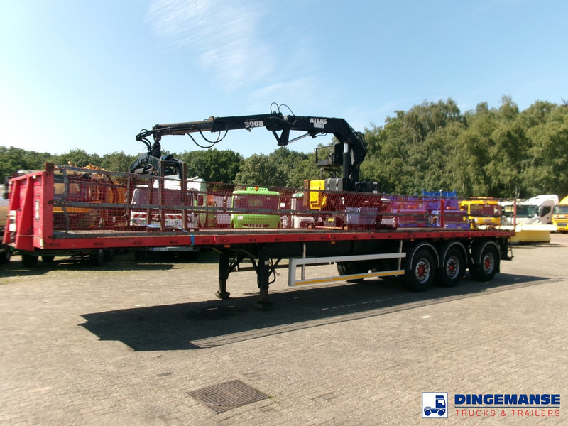 Fruehauf 3-axle platform trailer + Atlas 3008 crane - Semi-reboque plataforma/ Caixa aberta: foto 1 Fruehauf 3-axle platform trailer + Atlas 3008 crane - Semi-reboque plataforma/ Caixa aberta: foto 1