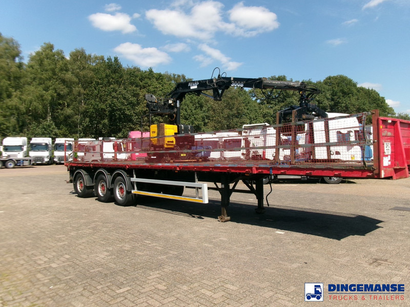 Fruehauf 3-axle platform trailer + Atlas 3008 crane - Semi-reboque plataforma/ Caixa aberta: foto 2 Fruehauf 3-axle platform trailer + Atlas 3008 crane - Semi-reboque plataforma/ Caixa aberta: foto 2