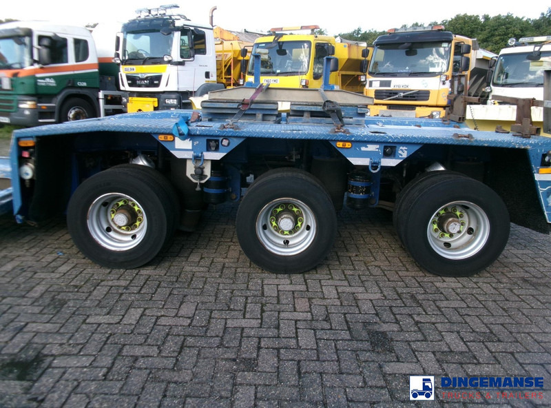 Goldhofer 3-axle lowbed trailer STZ-V 3-33/80A 56 t / ext. 13.6 m - Semi-reboque baixa: foto 5 Goldhofer 3-axle lowbed trailer STZ-V 3-33/80A 56 t / ext. 13.6 m - Semi-reboque baixa: foto 5