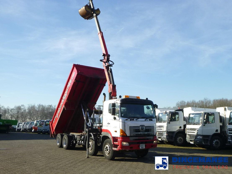 Hino FY1EUKA 8x4 tipper RHD + Palfinger E120L + grapple - Camião grua: foto 2 Hino FY1EUKA 8x4 tipper RHD + Palfinger E120L + grapple - Camião grua: foto 2