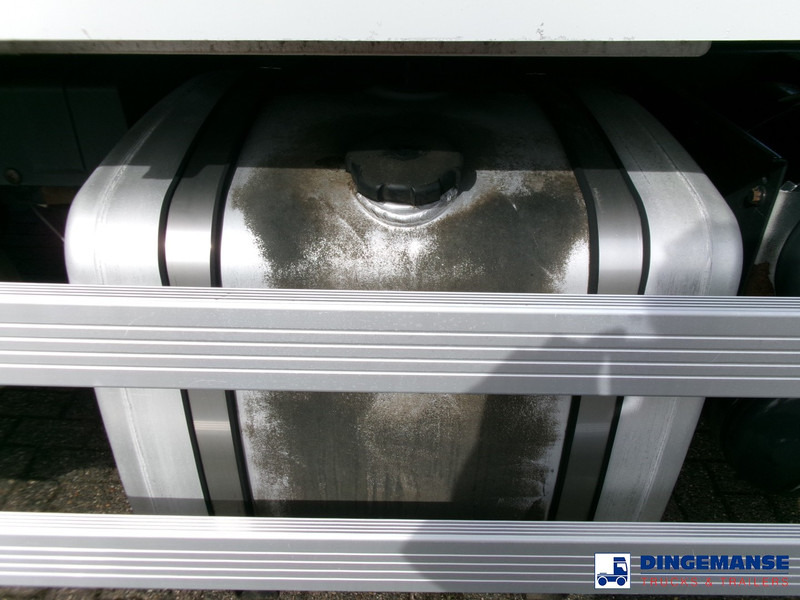 Caminhão tanque Iveco AD260S31Y 6X2 fuel tank 19 m3 / 5 comp / ADR 02-07-2024: foto 8
