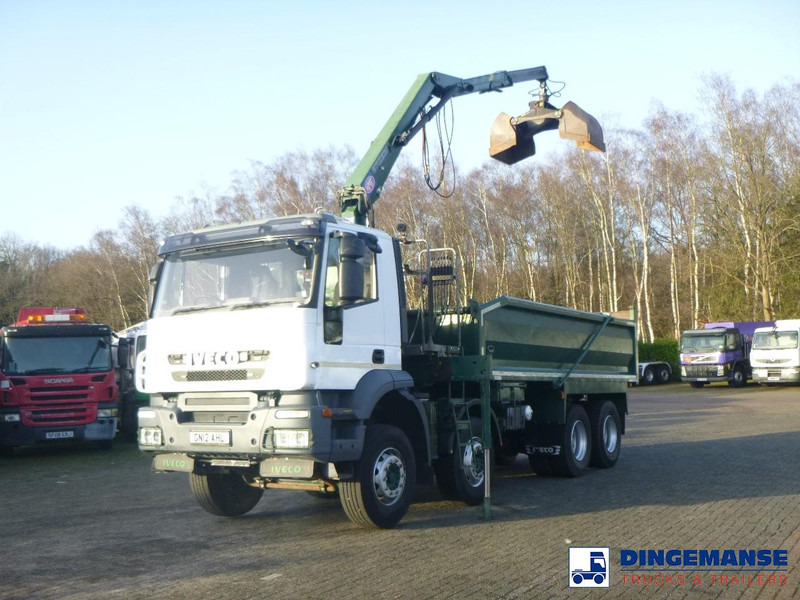 Iveco AD340T36 8x4 RHD tipper + HMF 1244 Z1 - Camião grua: foto 5 Iveco AD340T36 8x4 RHD tipper + HMF 1244 Z1 - Camião grua: foto 5