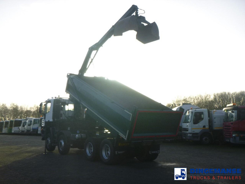 Iveco AD340T36 8x4 RHD tipper + HMF 1244 Z1 - Camião grua: foto 4 Iveco AD340T36 8x4 RHD tipper + HMF 1244 Z1 - Camião grua: foto 4