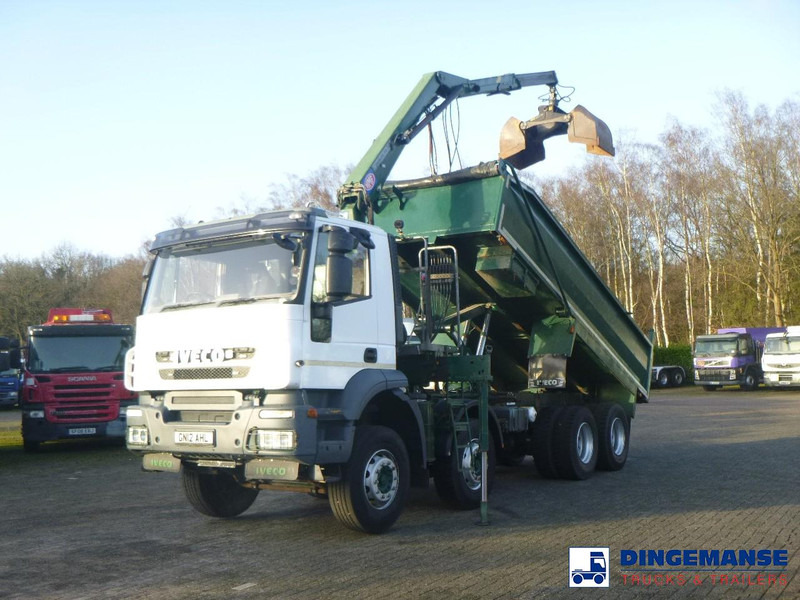 Iveco AD340T36 8x4 RHD tipper + HMF 1244 Z1 - Camião grua: foto 1 Iveco AD340T36 8x4 RHD tipper + HMF 1244 Z1 - Camião grua: foto 1