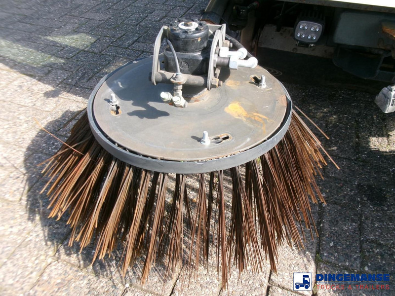 Varredora urbana Johnston C202 compact street sweeper: foto 8 Varredora urbana Johnston C202 compact street sweeper: foto 8