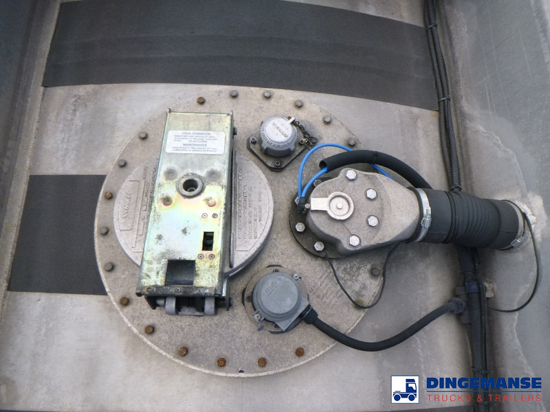 Semirreboque tanque Lakeland Fuel tank alu 42.8 m3 / 6 comp + pump: foto 19