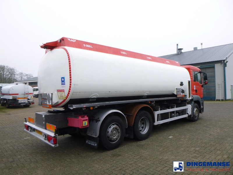 MAN TGS 26.320 6X2 RHD fuel tank 20 m3 / 4 comp - Caminhão tanque: foto 4 MAN TGS 26.320 6X2 RHD fuel tank 20 m3 / 4 comp - Caminhão tanque: foto 4