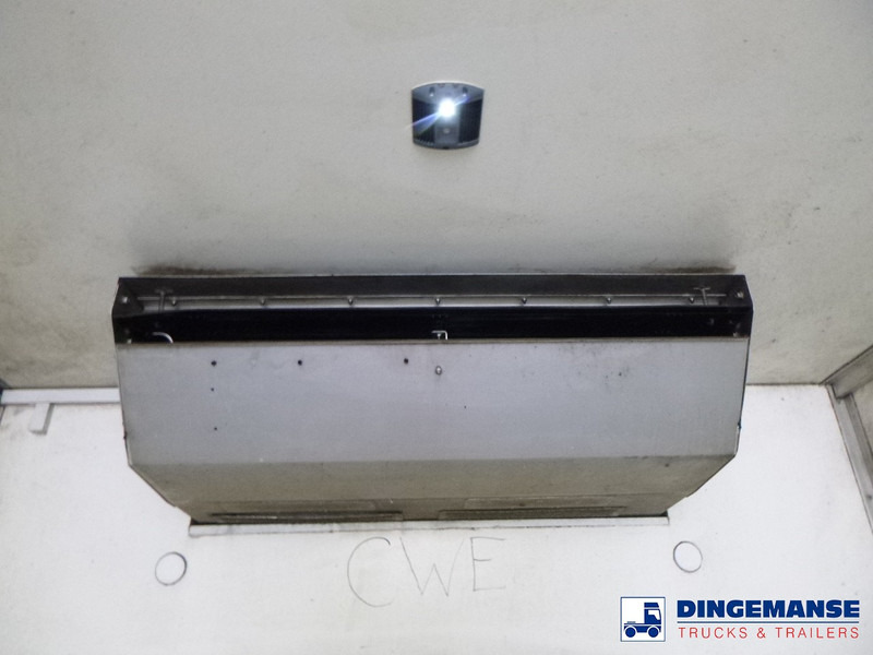 Leasing de Mercedes-Benz Antos 2533 RHD 6x2 Thermoking T1000R frigo Mercedes-Benz Antos 2533 RHD 6x2 Thermoking T1000R frigo: foto 14