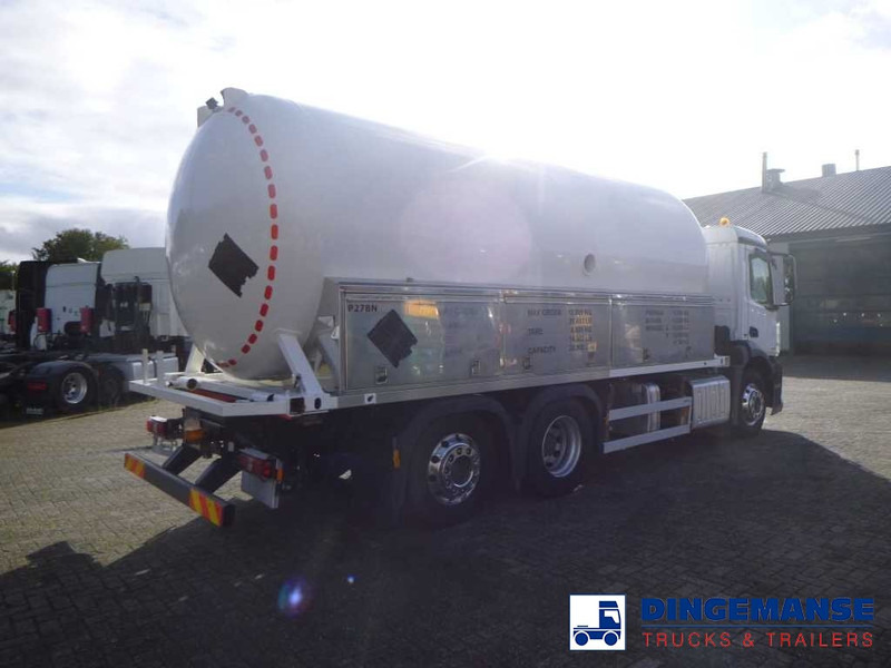 Mercedes-Benz Antos 2635 6x2 gas tank 28 m3 - Caminhão tanque: foto 4 Mercedes-Benz Antos 2635 6x2 gas tank 28 m3 - Caminhão tanque: foto 4