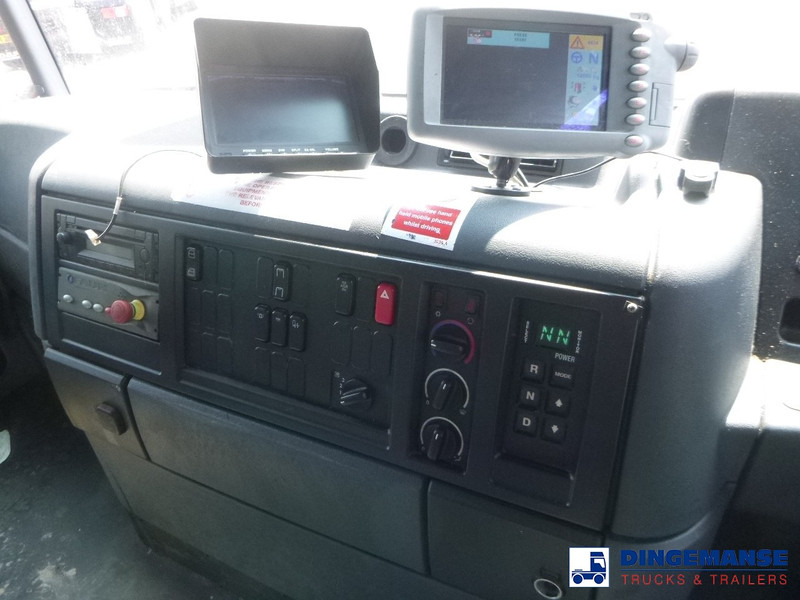 Caminhão de lixo Mercedes-Benz Econic 2633 6x4 RHD Euro 5 EEV Faun Variopress refuse truck: foto 18