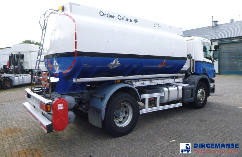 Scania P 230 DB 4x2 RHD fuel tank 12.4 m3 / 4 comp - Caminhão tanque: foto 4 Scania P 230 DB 4x2 RHD fuel tank 12.4 m3 / 4 comp - Caminhão tanque: foto 4