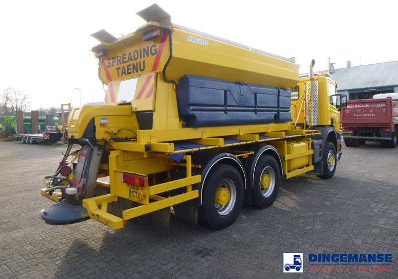 Scania P114-340 CB 6X6 RHD gritter / snow plough - Veículo limpa-neves: foto 4 Scania P114-340 CB 6X6 RHD gritter / snow plough - Veículo limpa-neves: foto 4