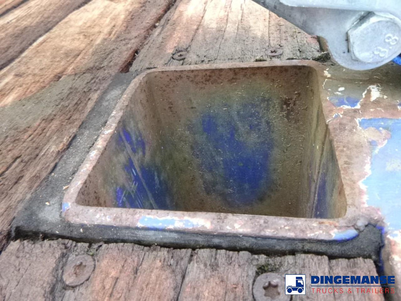 Tirsan 3 axle Platform trailer - Semi-reboque plataforma/ Caixa aberta: foto 2 Tirsan 3 axle Platform trailer - Semi-reboque plataforma/ Caixa aberta: foto 2