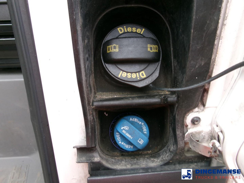 Volkswagen Crafter 4x2 curtain side van Euro 6 - Carrinha de lona: foto 5 Volkswagen Crafter 4x2 curtain side van Euro 6 - Carrinha de lona: foto 5