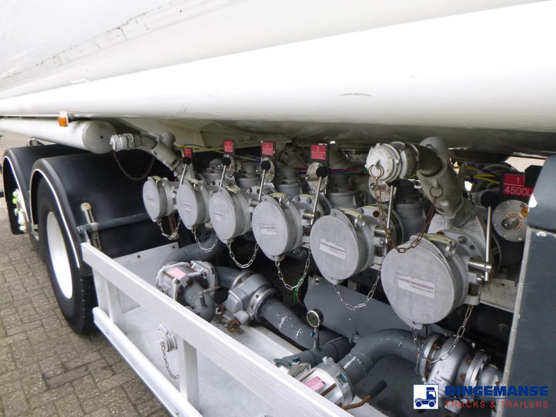 Volvo FE 340 6x2 fuel tank 22.1 m3 / 6 comp - Caminhão tanque: foto 5 Volvo FE 340 6x2 fuel tank 22.1 m3 / 6 comp - Caminhão tanque: foto 5