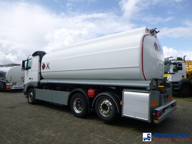 Volvo FH 460 6x2 fuel tank 23.6 m3 / 4 comp - Caminhão tanque: foto 4 Volvo FH 460 6x2 fuel tank 23.6 m3 / 4 comp - Caminhão tanque: foto 4