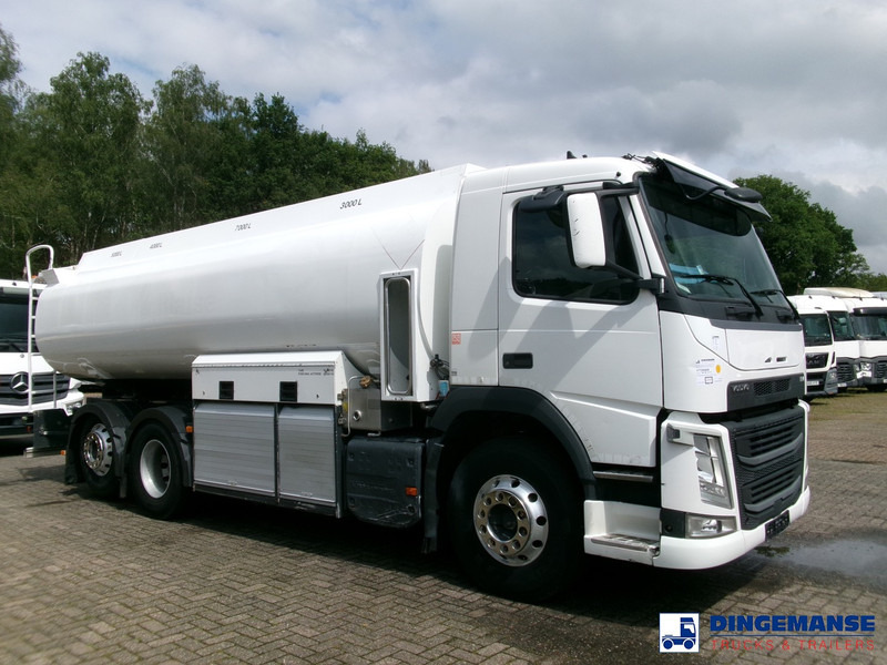 Volvo FM 380 6X2 fuel tank 20.6 m3 / 4 comp - Caminhão tanque: foto 2 Volvo FM 380 6X2 fuel tank 20.6 m3 / 4 comp - Caminhão tanque: foto 2