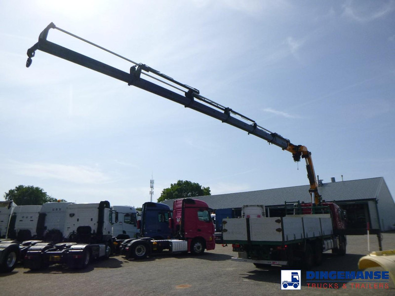 Volvo FM 440 6x2 Euro 4 + Effer 350.11/6S - Camião grua: foto 4 Volvo FM 440 6x2 Euro 4 + Effer 350.11/6S - Camião grua: foto 4