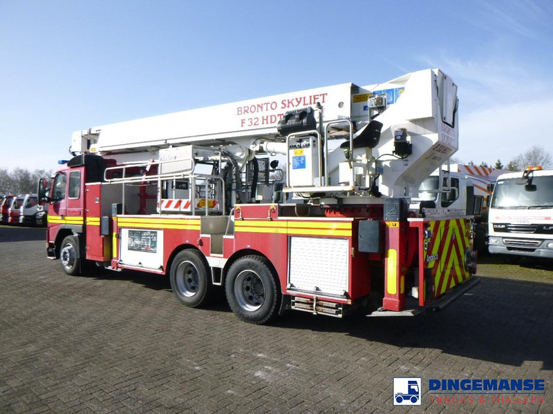 Volvo FM12 6x4 RHD Bronto Skylift F32HDT Angloco fire truck - Carro de bombeiro: foto 3 Volvo FM12 6x4 RHD Bronto Skylift F32HDT Angloco fire truck - Carro de bombeiro: foto 3