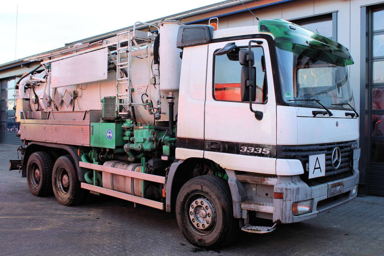 Mercedes-Benz Actros 3335 6x4 Kroll 13m³ HD-Kombi ADR/GGVS V2A - Caminhão limpa fossa: foto 1 Mercedes-Benz Actros 3335 6x4 Kroll 13m³ HD-Kombi ADR/GGVS V2A - Caminhão limpa fossa: foto 1