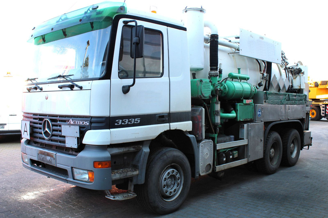 Mercedes-Benz Actros 3335 6x4 Kroll 13m³ HD-Kombi ADR/GGVS V2A - Caminhão limpa fossa: foto 4 Mercedes-Benz Actros 3335 6x4 Kroll 13m³ HD-Kombi ADR/GGVS V2A - Caminhão limpa fossa: foto 4
