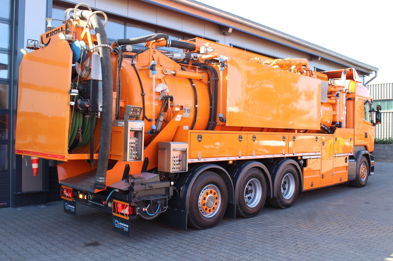 Scania R450 8x4 Kroll 19m³ Wasserrückgewinner Kombi-HD - Caminhão limpa fossa: foto 3 Scania R450 8x4 Kroll 19m³ Wasserrückgewinner Kombi-HD - Caminhão limpa fossa: foto 3