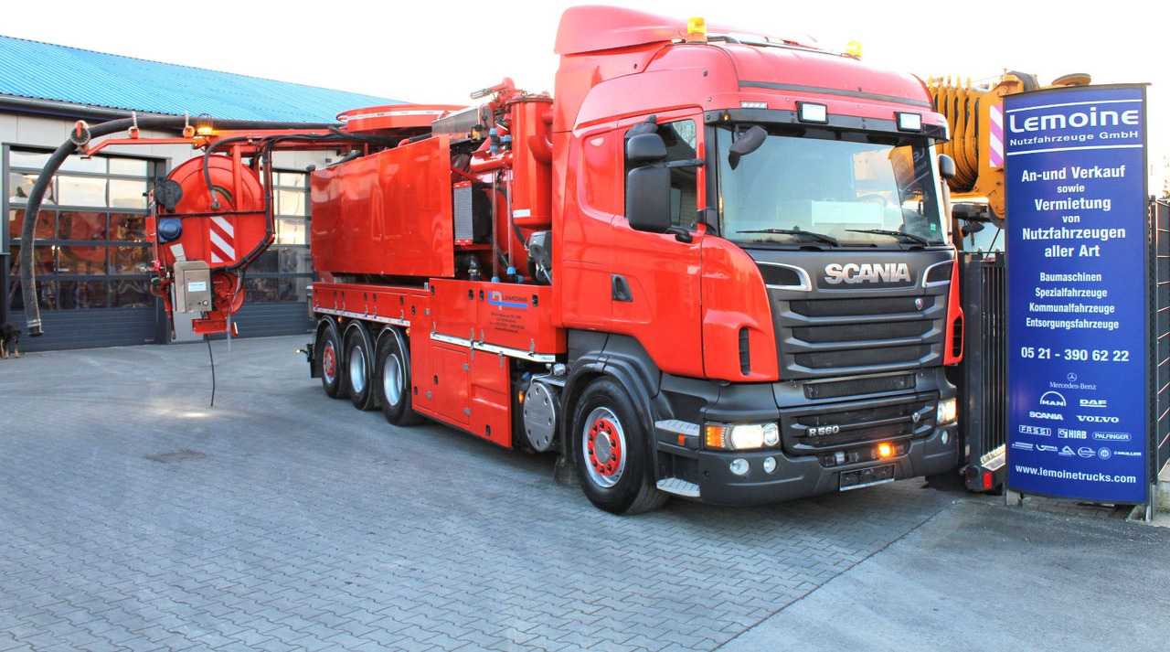 Scania R560 V8 8x4 Kroll 20m³ WRG 2x HD-Pumpe 620 Liter - Caminhão limpa fossa: foto 1 Scania R560 V8 8x4 Kroll 20m³ WRG 2x HD-Pumpe 620 Liter - Caminhão limpa fossa: foto 1