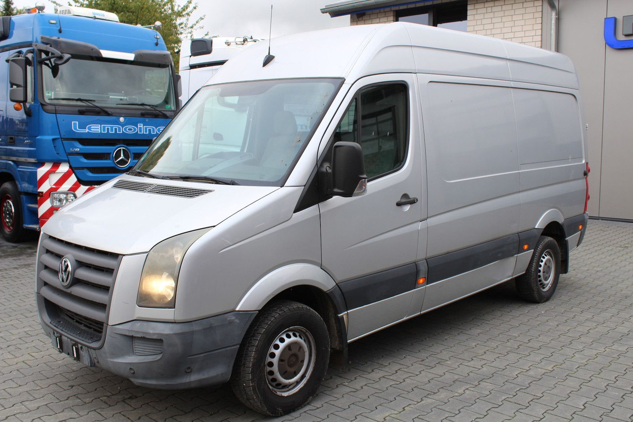 Volkswagen Crafter 2.5 TDI Kasten 3,5 t + AHK, Klima, - Furgão: foto 2 Volkswagen Crafter 2.5 TDI Kasten 3,5 t + AHK, Klima, - Furgão: foto 2