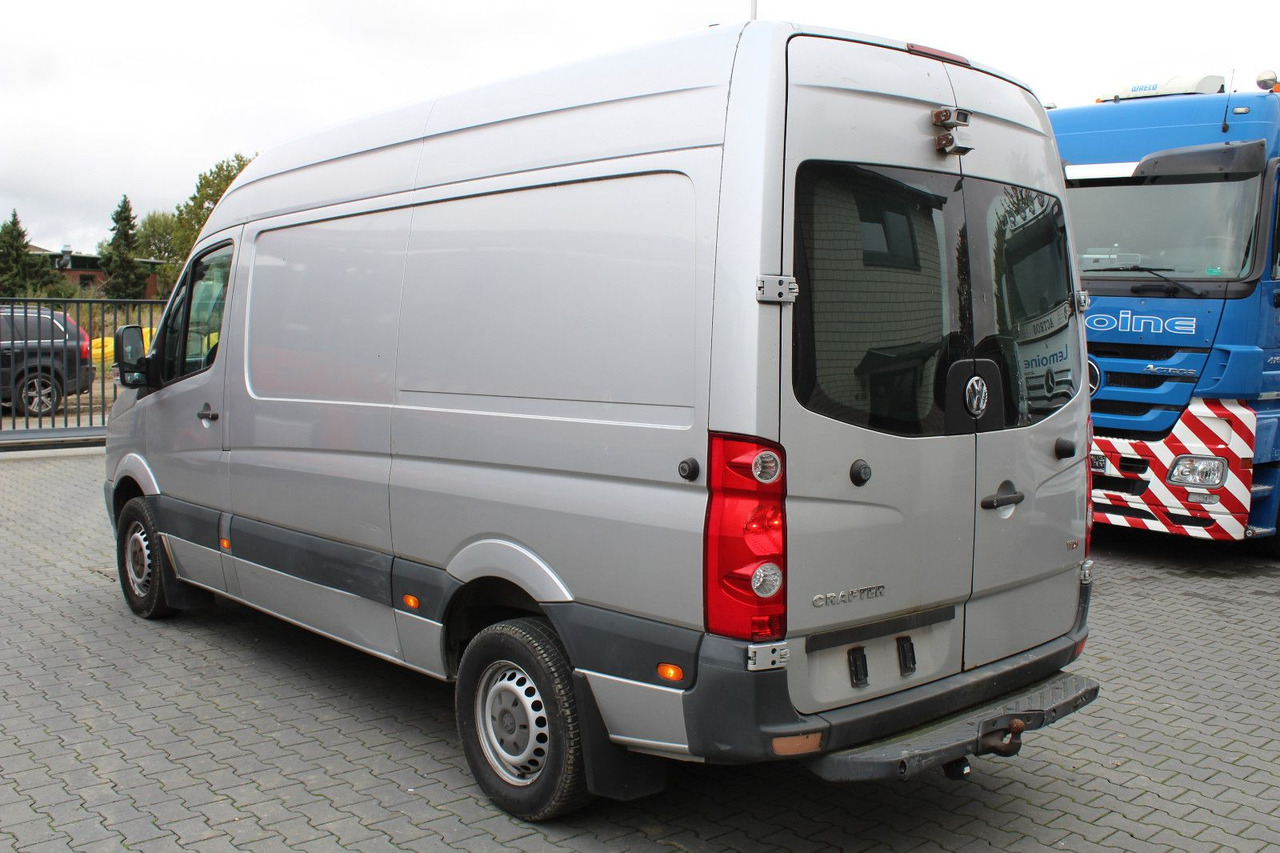 Volkswagen Crafter 2.5 TDI Kasten 3,5 t + AHK, Klima, - Furgão: foto 4 Volkswagen Crafter 2.5 TDI Kasten 3,5 t + AHK, Klima, - Furgão: foto 4