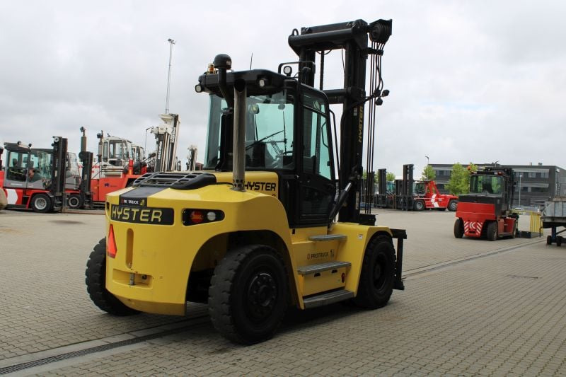 Hyster H9.00XM-6 - Empilhadeira a diesel: foto 3 Hyster H9.00XM-6 - Empilhadeira a diesel: foto 3