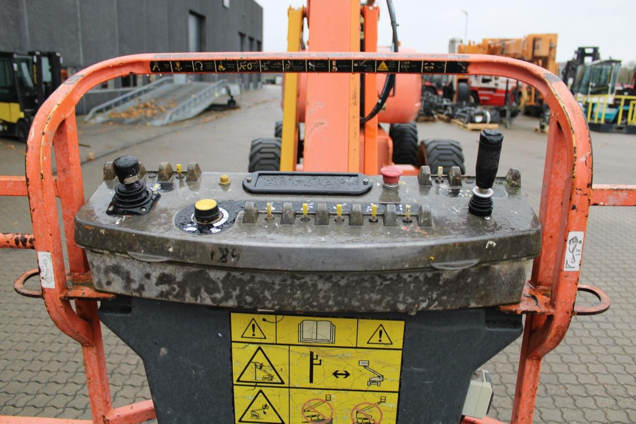 JLG 800AJ - Plataforma articulada: foto 4 JLG 800AJ - Plataforma articulada: foto 4