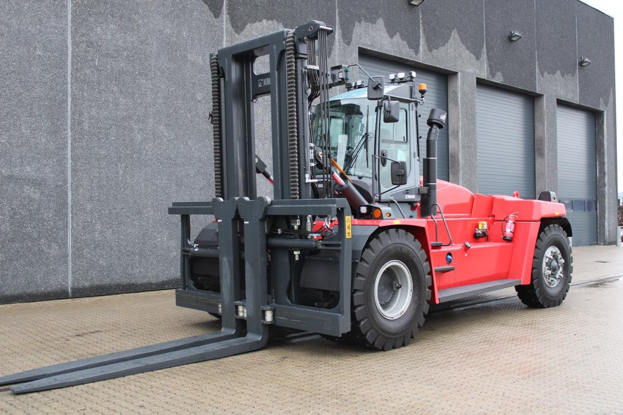 Kalmar DCG330-12LB - Manipulador de contentor: foto 2 Kalmar DCG330-12LB - Manipulador de contentor: foto 2