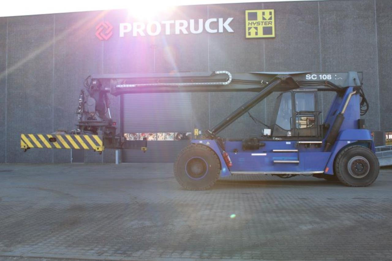 SMV SC108TA6 - Reachstacker porta contentores: foto 1 SMV SC108TA6 - Reachstacker porta contentores: foto 1
