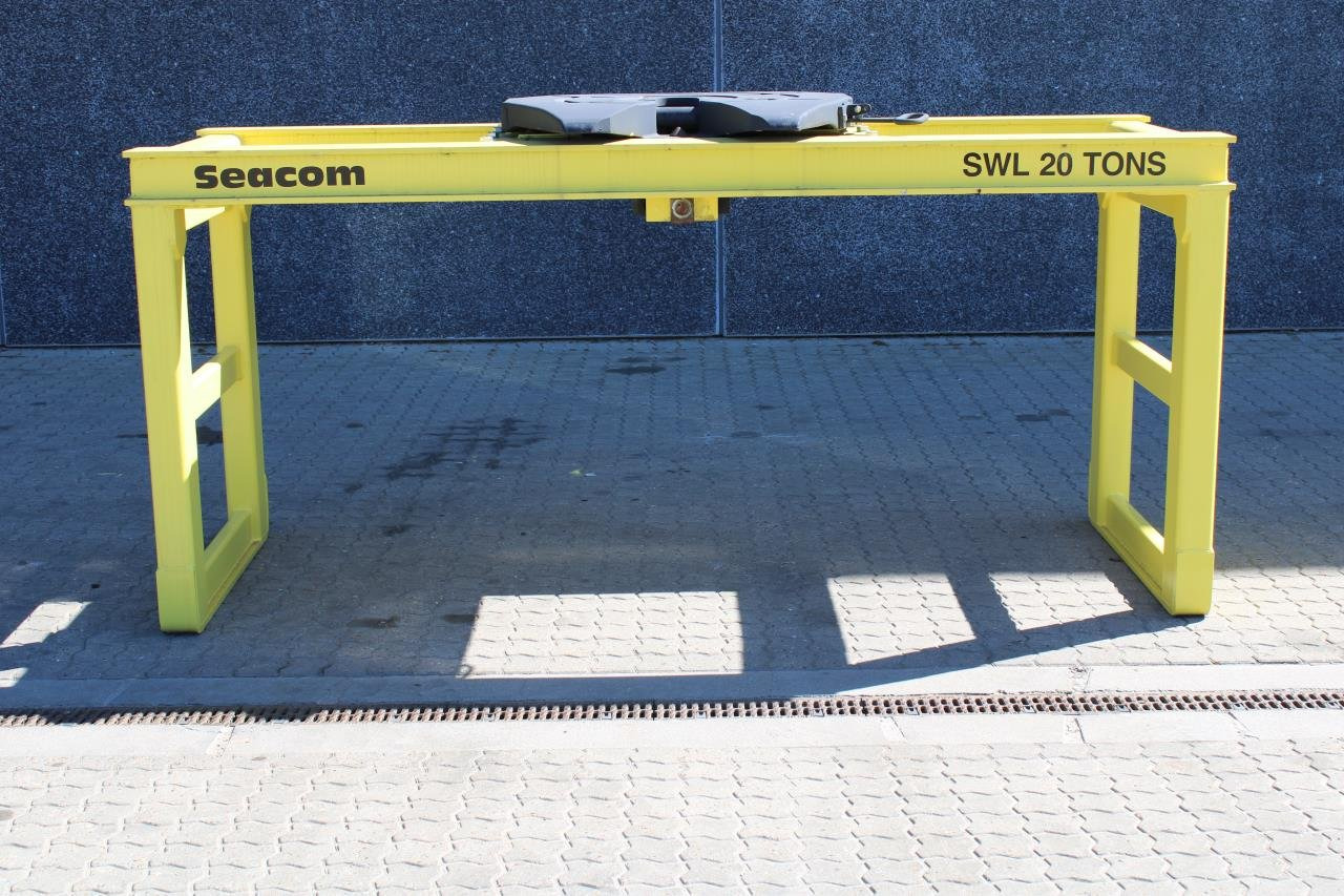 Seacom TRESTLE 20T - Equipamento portuário: foto 1 Seacom TRESTLE 20T - Equipamento portuário: foto 1