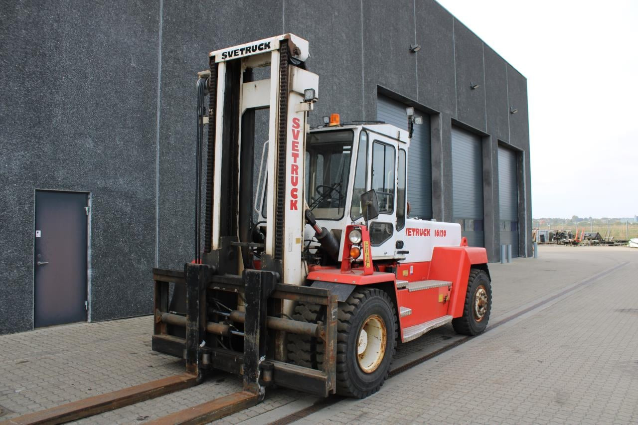 SveTruck 16120 - Empilhadeira a diesel: foto 3 SveTruck 16120 - Empilhadeira a diesel: foto 3