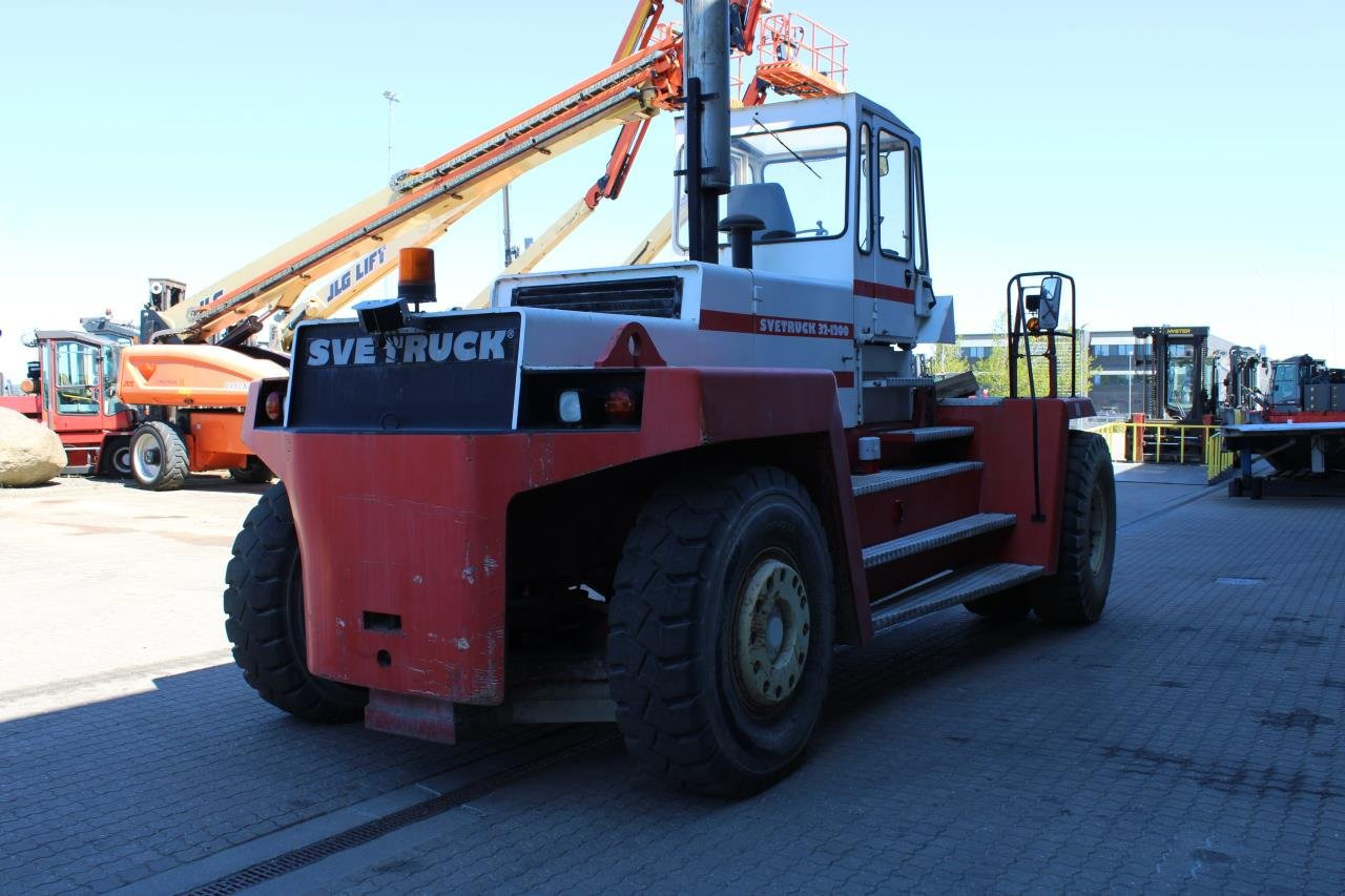 SveTruck 32120-47 - Empilhadeira a diesel: foto 3 SveTruck 32120-47 - Empilhadeira a diesel: foto 3