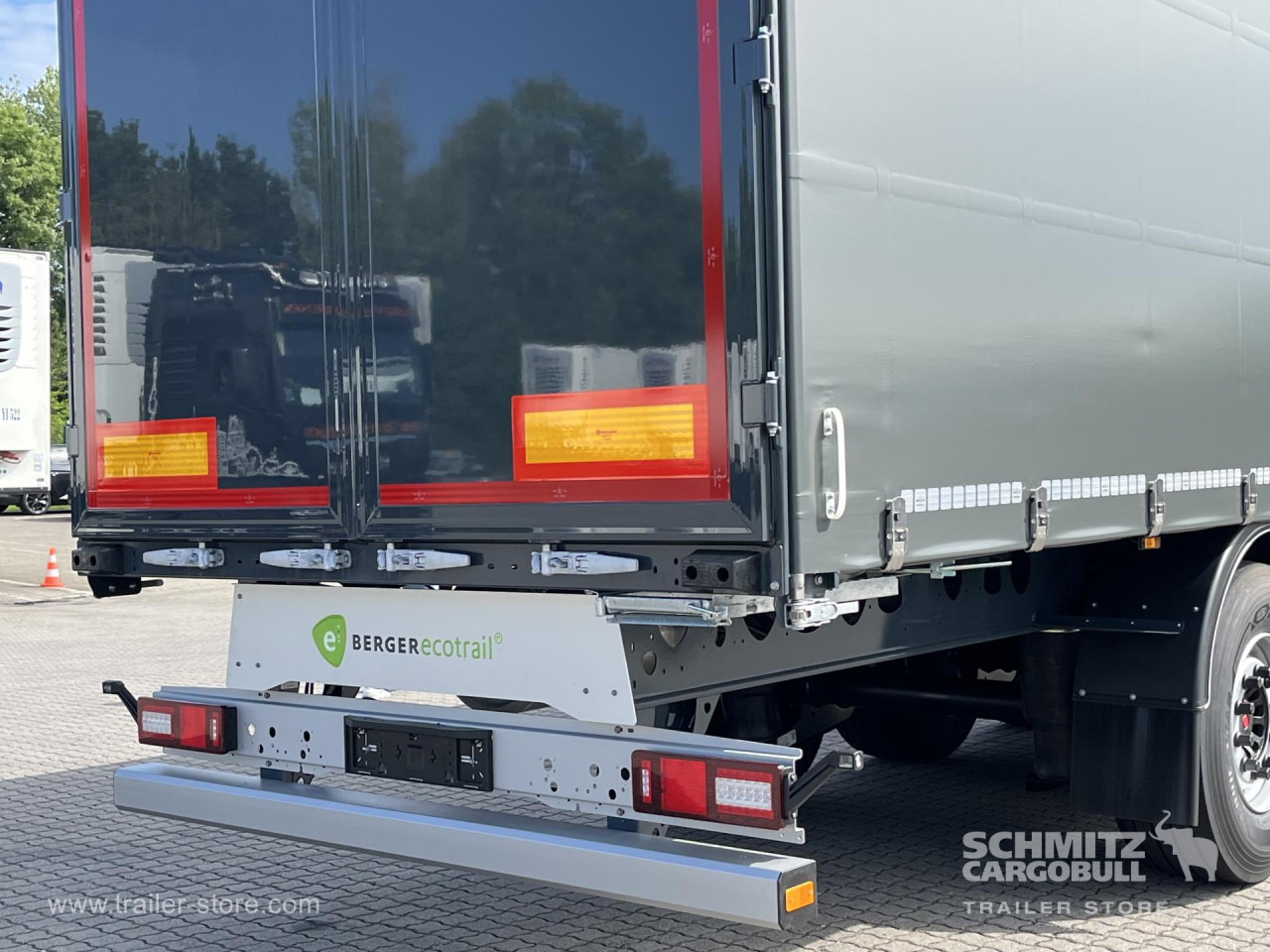 BERGER Auflieger Curtainsider Coil - Semi-reboque de lona: foto 2 BERGER Auflieger Curtainsider Coil - Semi-reboque de lona: foto 2