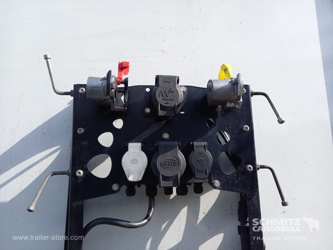 BERGER Auflieger Curtainsider Coil - Semi-reboque de lona: foto 3 BERGER Auflieger Curtainsider Coil - Semi-reboque de lona: foto 3