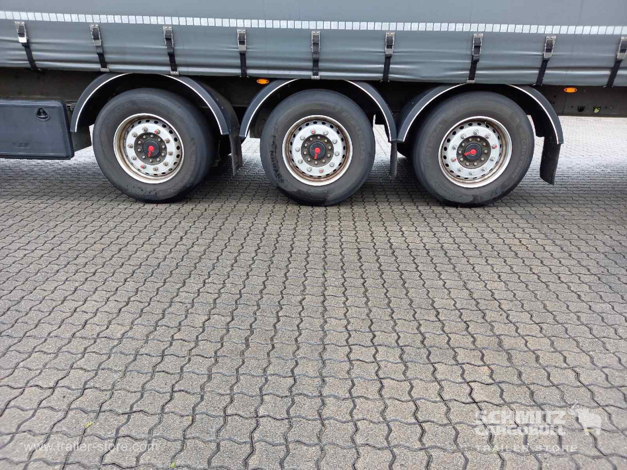 FLIEGL Auflieger Curtainsider Coil - Semi-reboque de lona: foto 4 FLIEGL Auflieger Curtainsider Coil - Semi-reboque de lona: foto 4