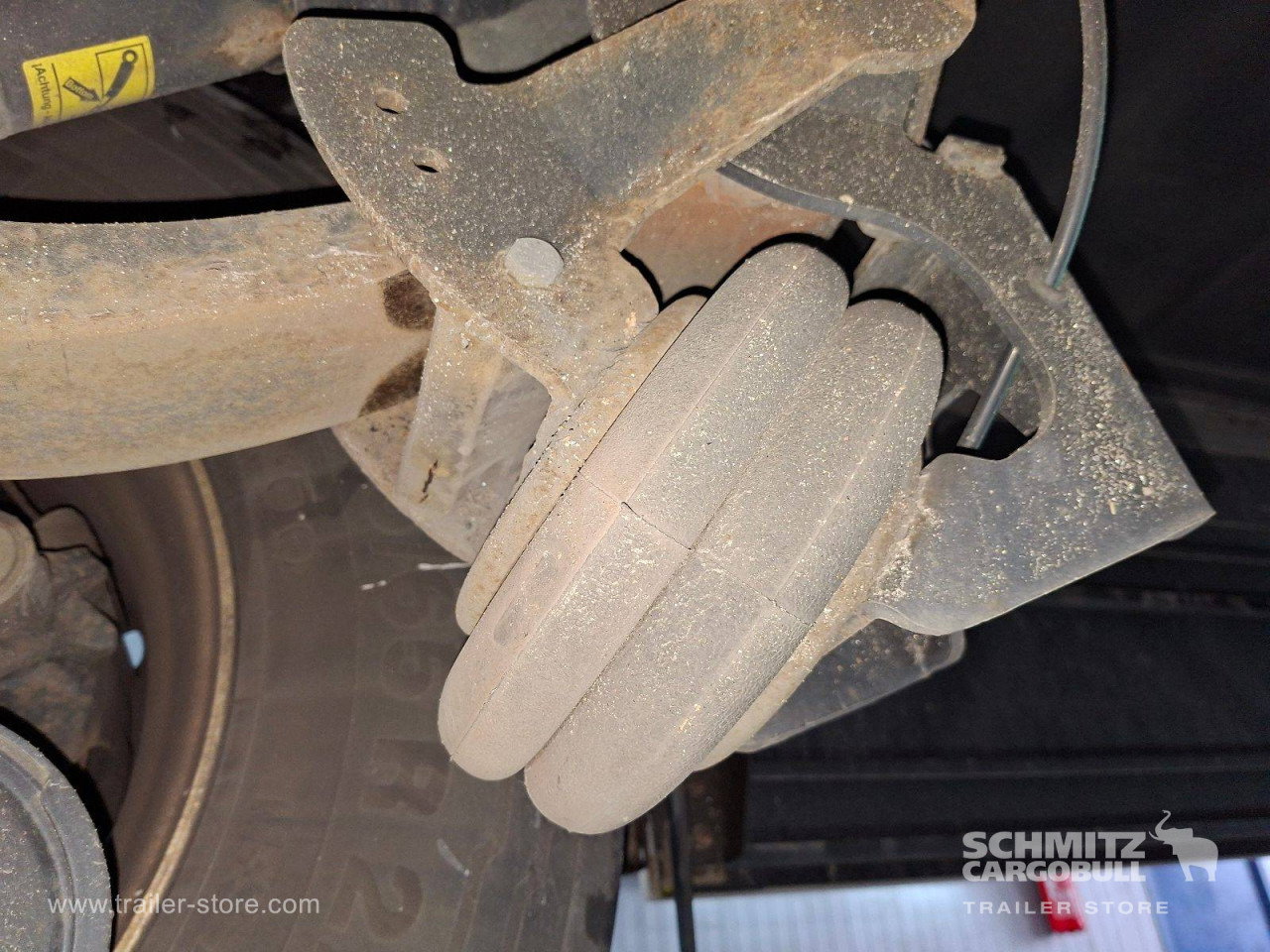 SCHMITZ Auflieger Tiefkühler Standard Double deck - Semi-reboque isotérmico: foto 3 SCHMITZ Auflieger Tiefkühler Standard Double deck - Semi-reboque isotérmico: foto 3