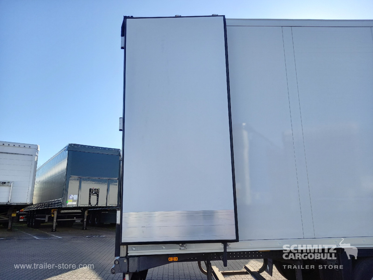 SCHMITZ Auflieger Tiefkühler Standard Double deck - Semi-reboque isotérmico: foto 4 SCHMITZ Auflieger Tiefkühler Standard Double deck - Semi-reboque isotérmico: foto 4