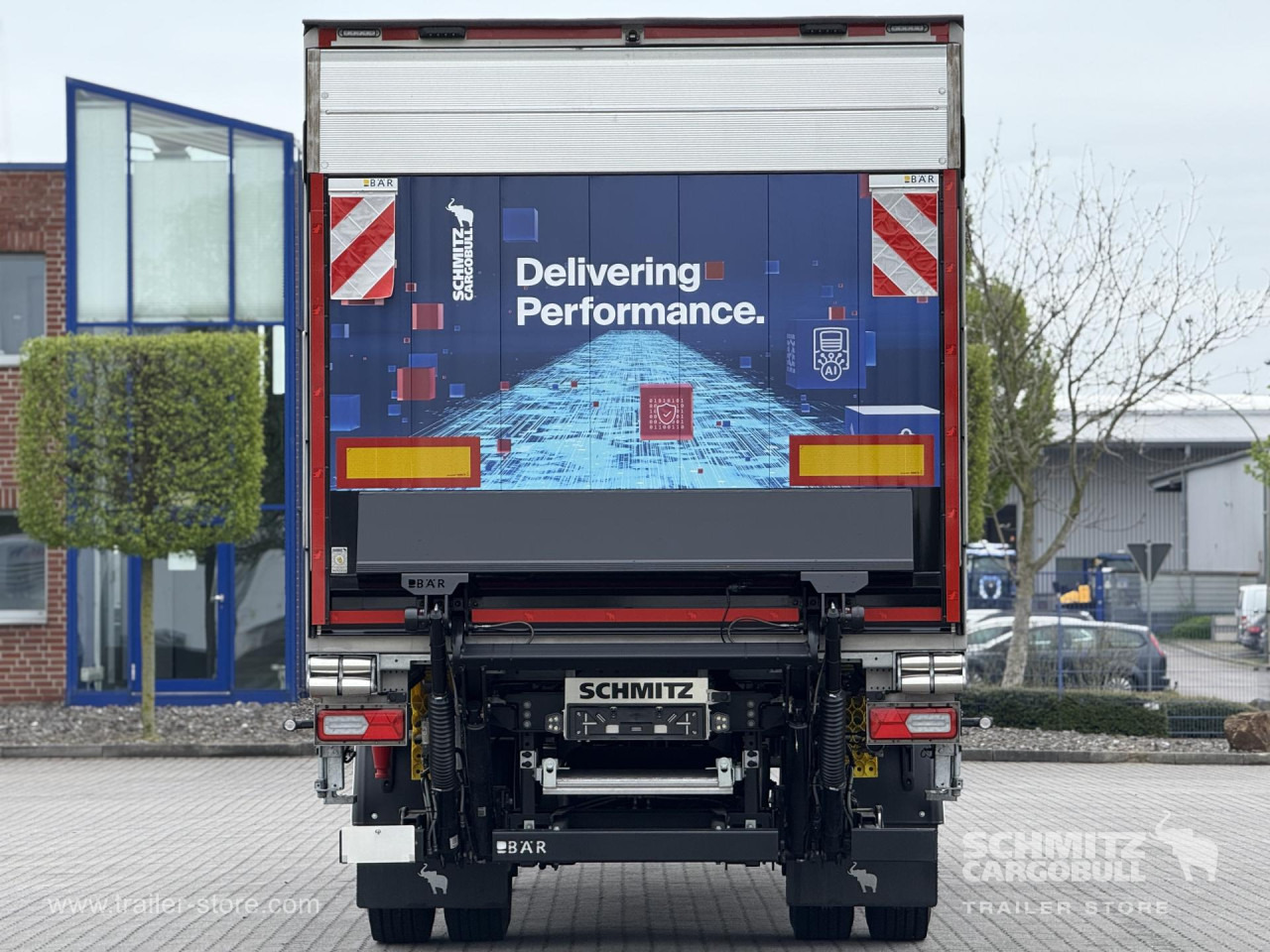 SCHMITZ Auflieger Tiefkühler Standard Taillift - Semi-reboque isotérmico: foto 5 SCHMITZ Auflieger Tiefkühler Standard Taillift - Semi-reboque isotérmico: foto 5