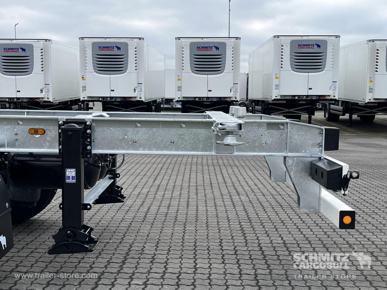SCHMITZ Zentralachsanhänger Wechselfahrgestell Standard - Reboque transportador de contêineres/ Caixa móvel: foto 5 SCHMITZ Zentralachsanhänger Wechselfahrgestell Standard - Reboque transportador de contêineres/ Caixa móvel: foto 5