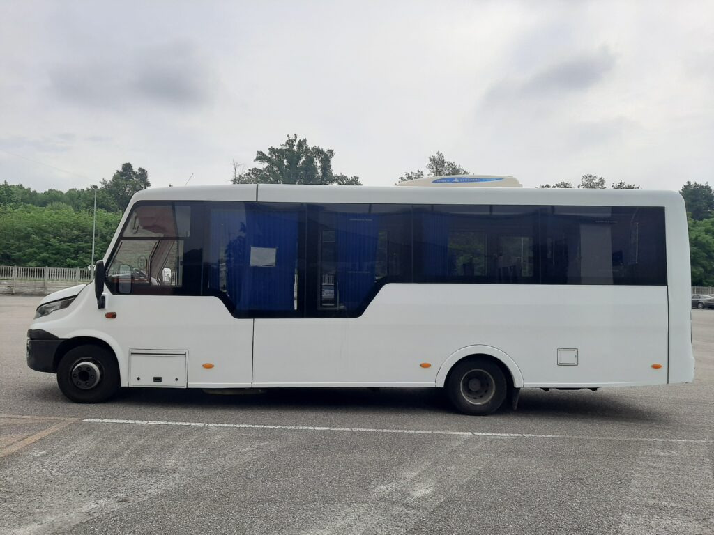 N.1 IVECO INDCAR MOBI – Anno 2015 - Autocarro: foto 4 N.1 IVECO INDCAR MOBI – Anno 2015 - Autocarro: foto 4