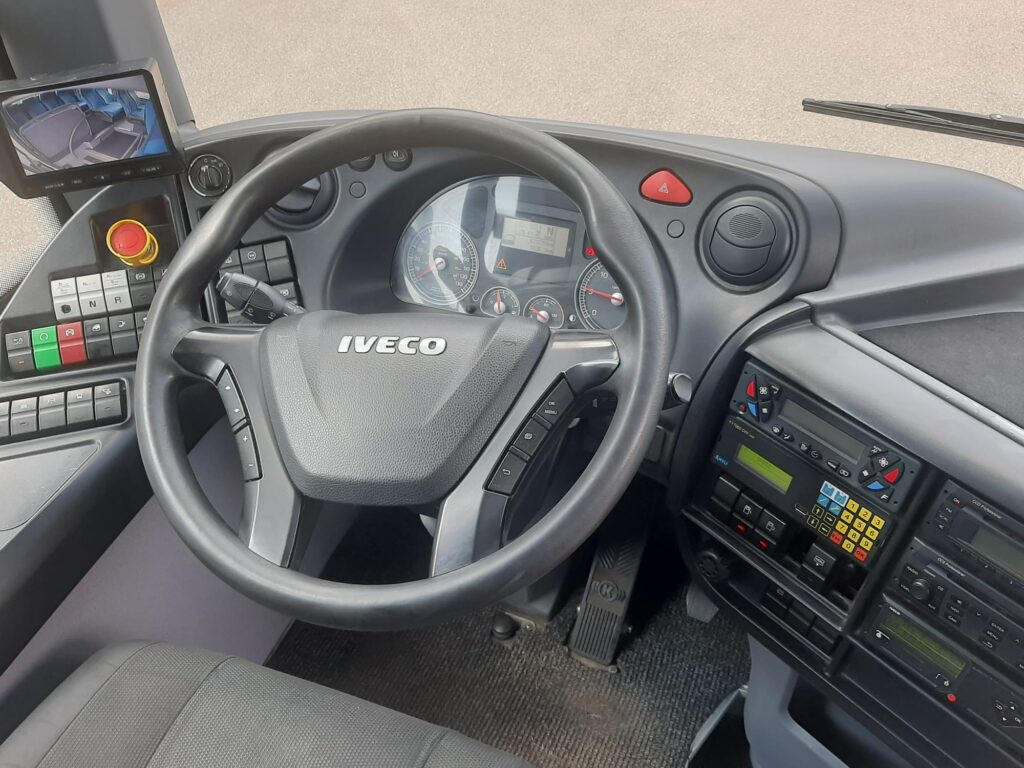 Fotografia de interior 1: Autocarro N.1 Iveco Evadys – Anno 2019