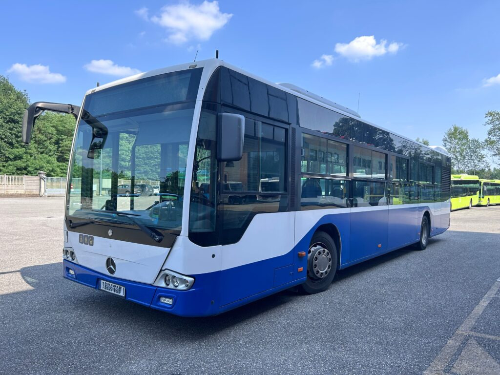 N.1 MERCEDES BENZ CONECTO 12MT – Anno 2016 - Ônibus urbano: foto 2 N.1 MERCEDES BENZ CONECTO 12MT – Anno 2016 - Ônibus urbano: foto 2