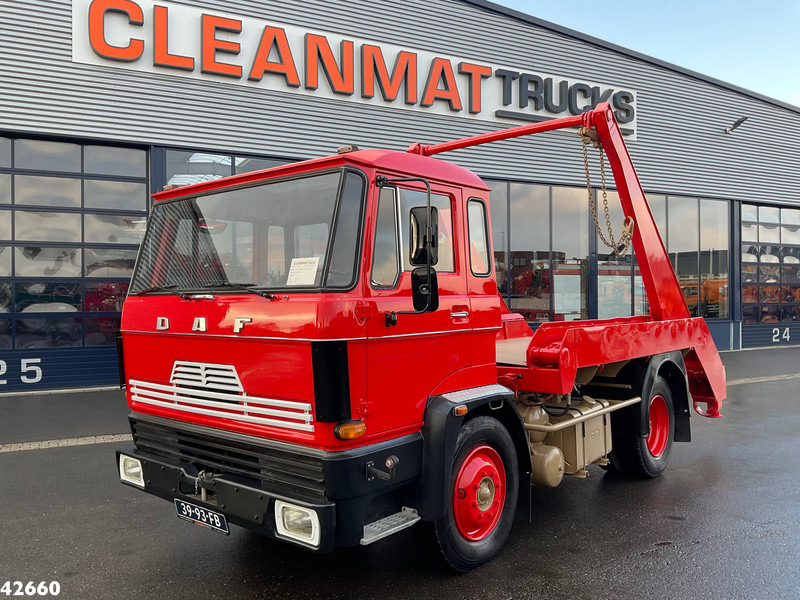 DAF FA 1600 DF 485 14 Ton portaalarmsysteem Oldtimer - Camião multibenne: foto 1 DAF FA 1600 DF 485 14 Ton portaalarmsysteem Oldtimer - Camião multibenne: foto 1